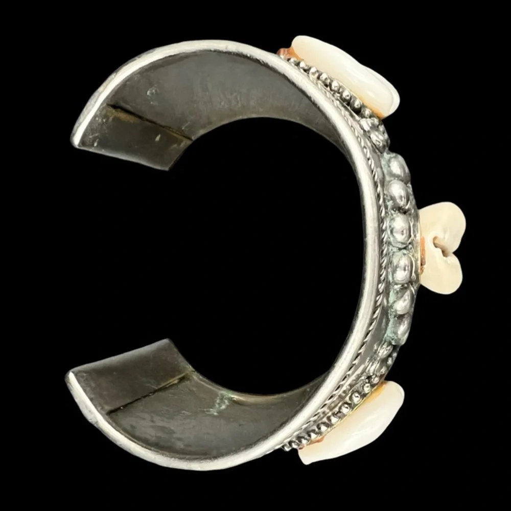 Wide Band Silver Cowrie Shell Bangle Bracelet - Picture 4 of 9